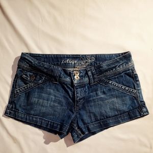 Refuge size 9 blue jean shorts